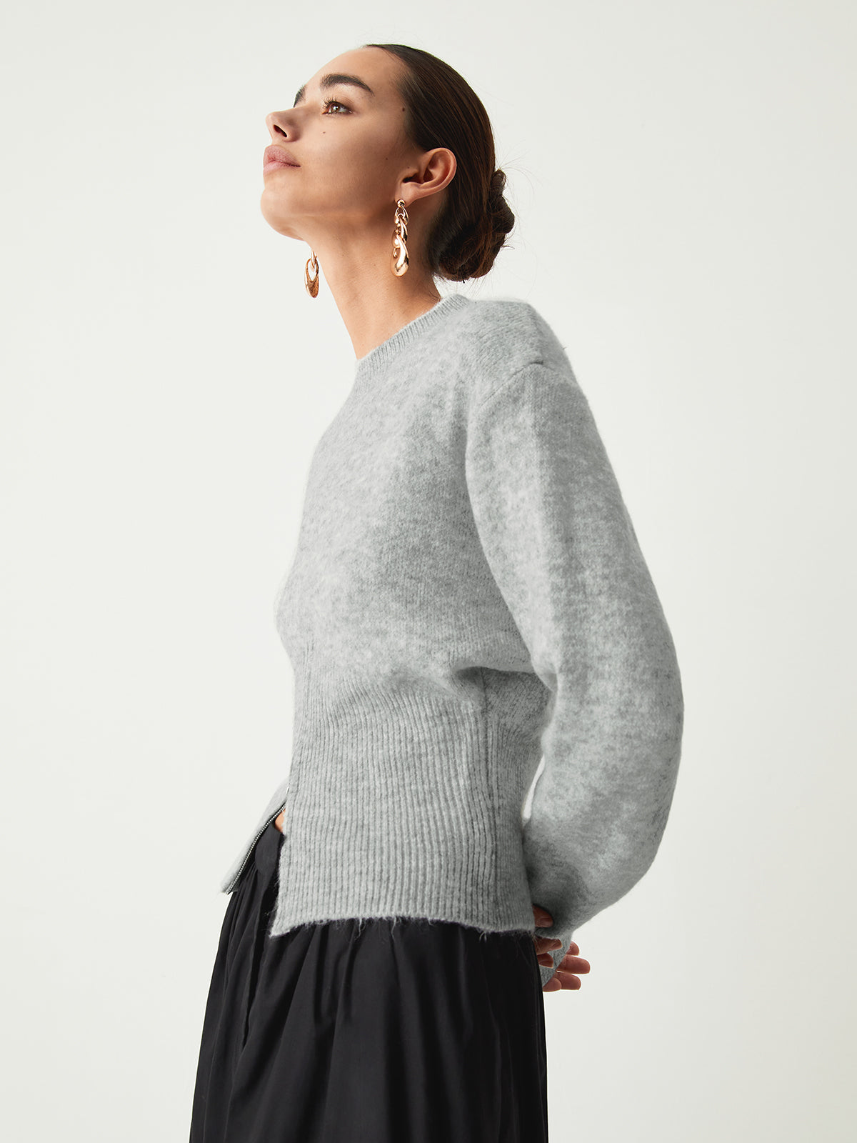 NOVA | Flauschiger Pullover mit halbem Reißverschluss