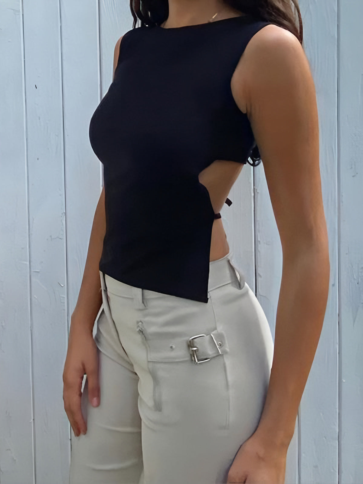 NOVA | Freizeit-Tanktop mit Cut-Out und Knoten